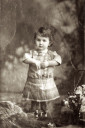 1915, Розалия Васильевна Калмыкова (1-я дочь Василия Васильевича Калмыкова — умерла в раннем возрасте). [№ 01078]