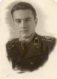 1950, Николай Семёнович Кастрюлин в 18 лет — студент геологоразведочного факультета.