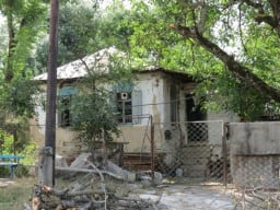 Самые старые дома в Чухур-Юрте